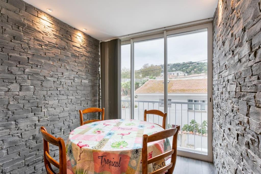 Appartement T4 Centre Ville Sete Tout Confort 3 Chambres Luaran gambar